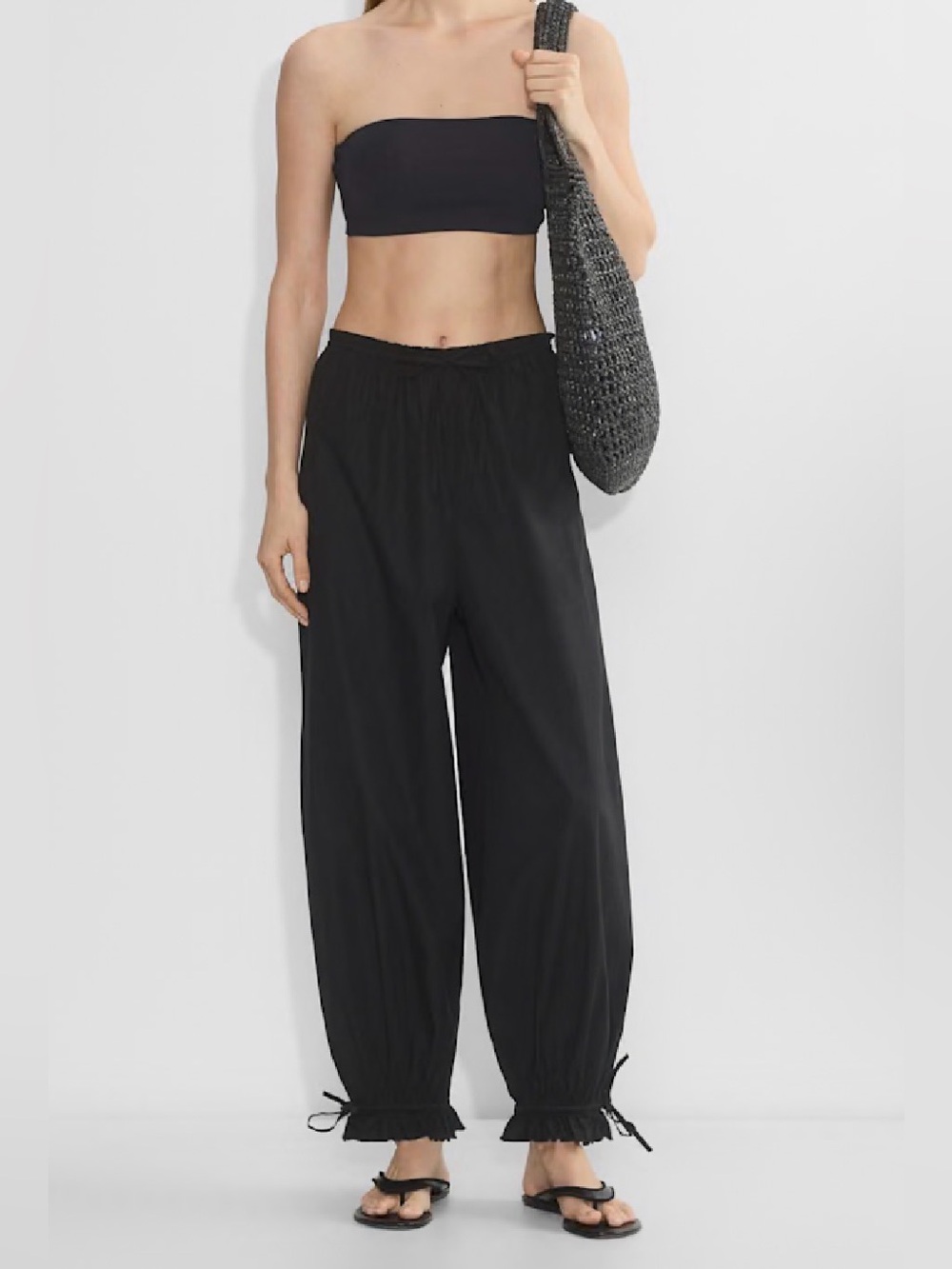 Aritzia Black Wide-Leg Drawstring Hem Pants